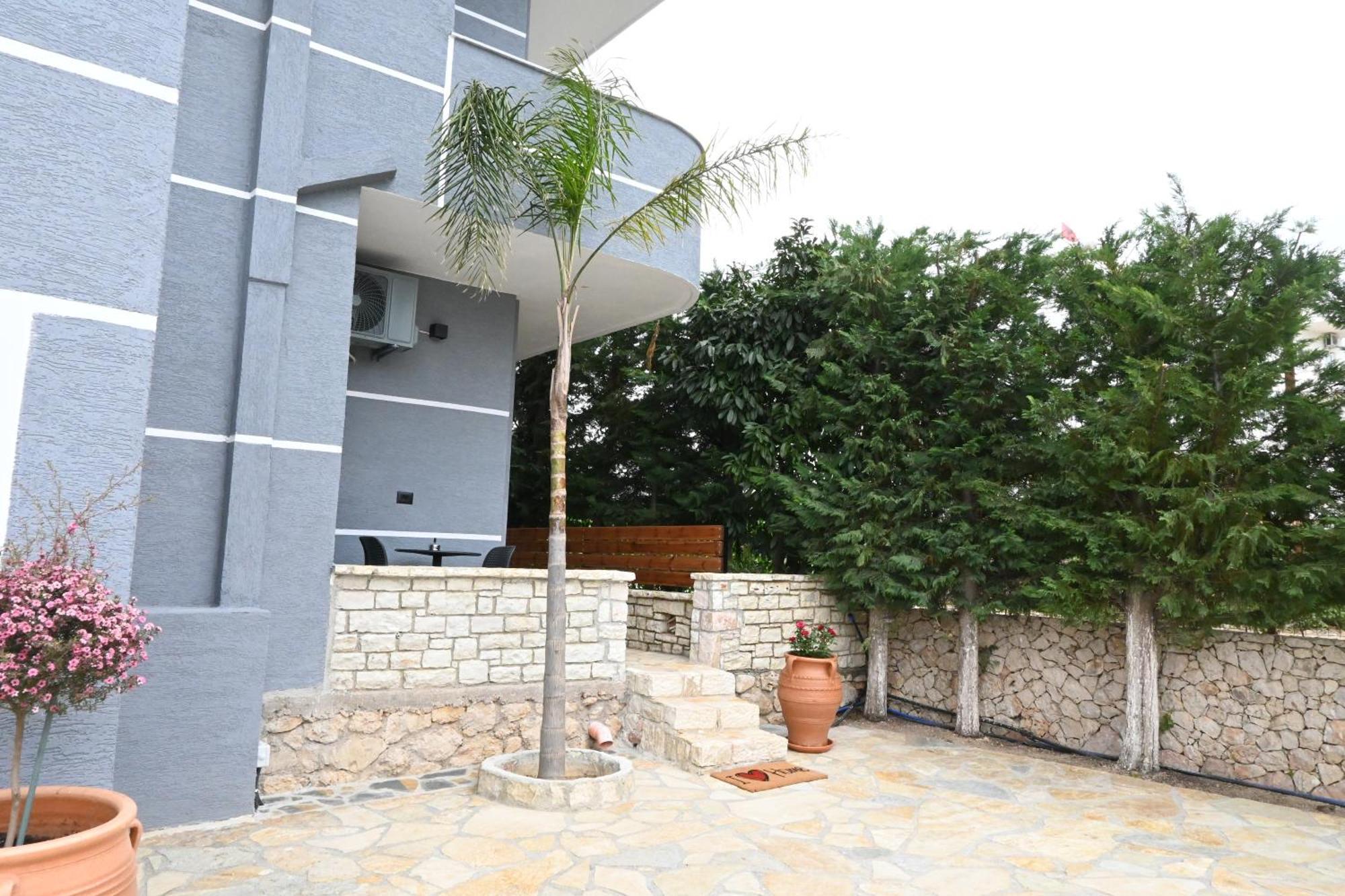 Vila La Familia Ksamil Dış mekan fotoğraf